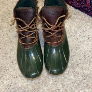 Sperry duck boots